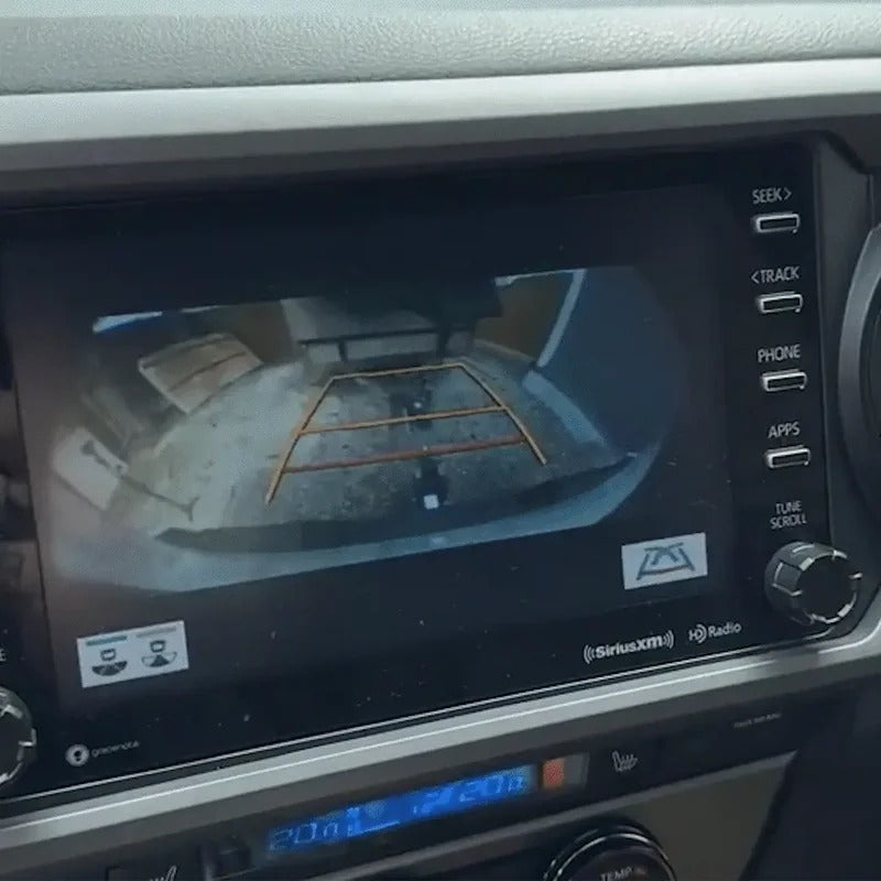 Hitch camera view on screen